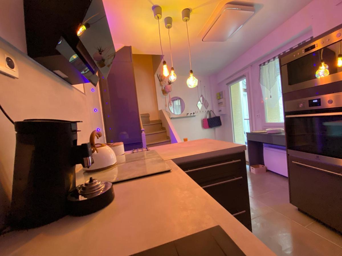 Petite Maison Hyper Centre De Dieppe Proche Plage Екстер'єр фото